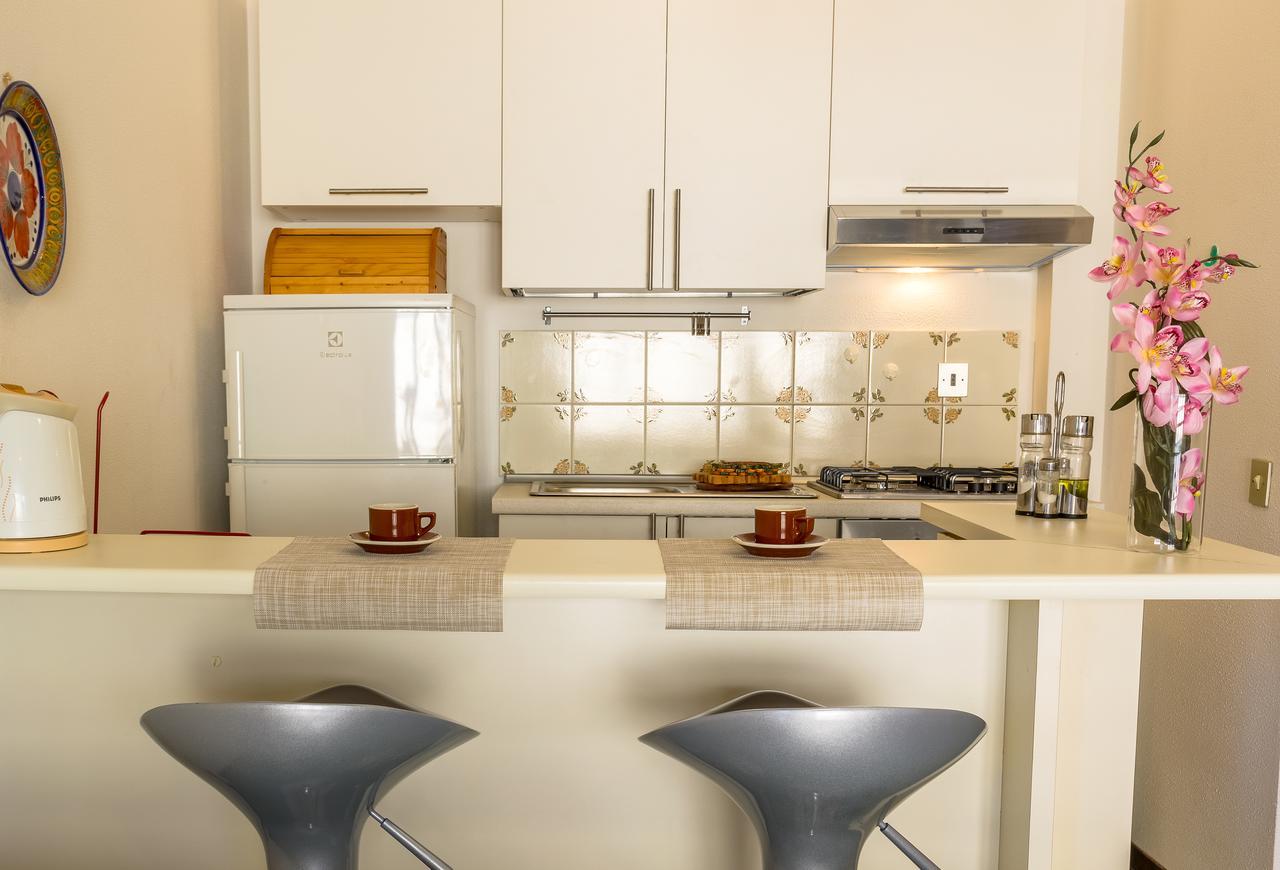 Blue Wood Apartment เลโตยานนี ภายนอก รูปภาพ